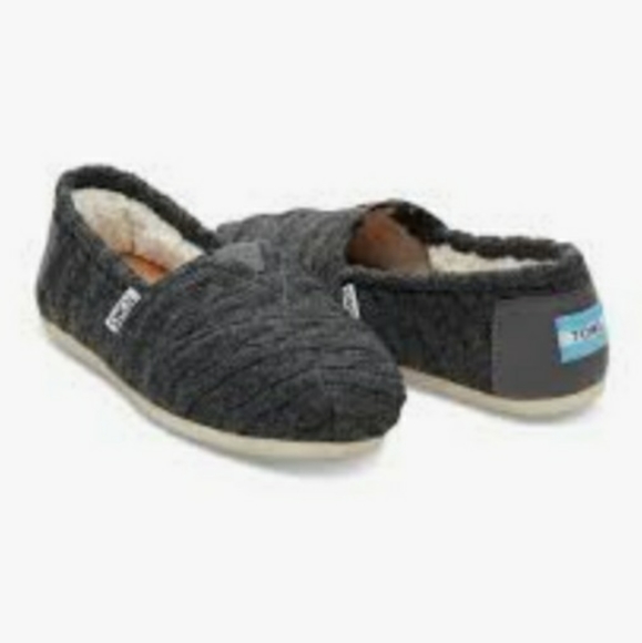 Toms Shoes - Toms Classic Grey Cable Knit Shearling shoes